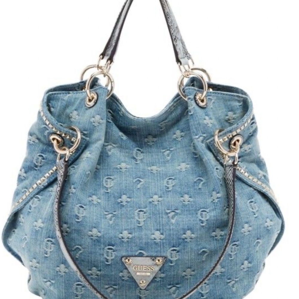 ISO the Guess Dyaln Satchel
